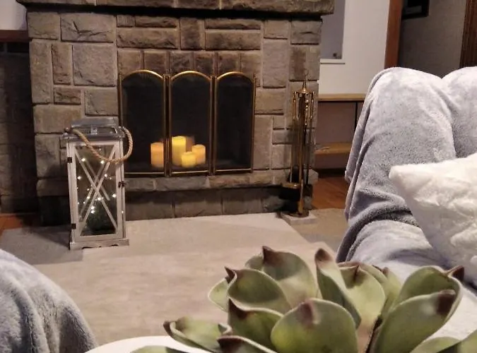 بيت للعطل Goralski Dom Niedaleko Gondoli شتوروك