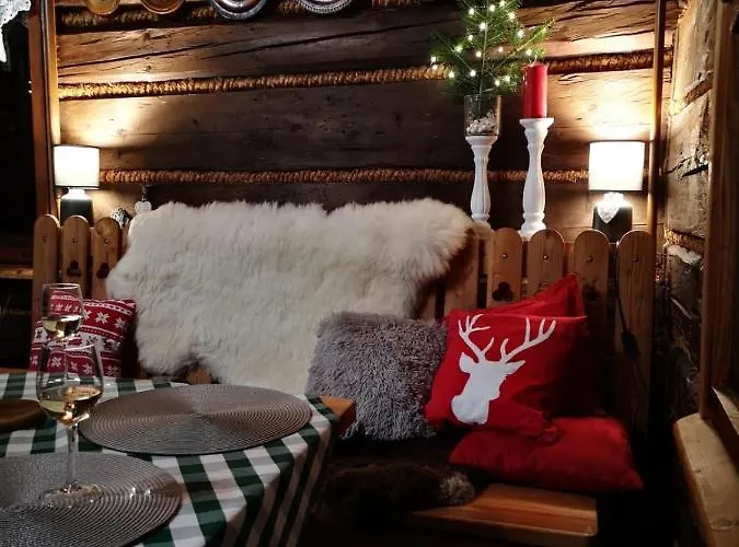 Goralski Dom Niedaleko Gondoli * شتوروك